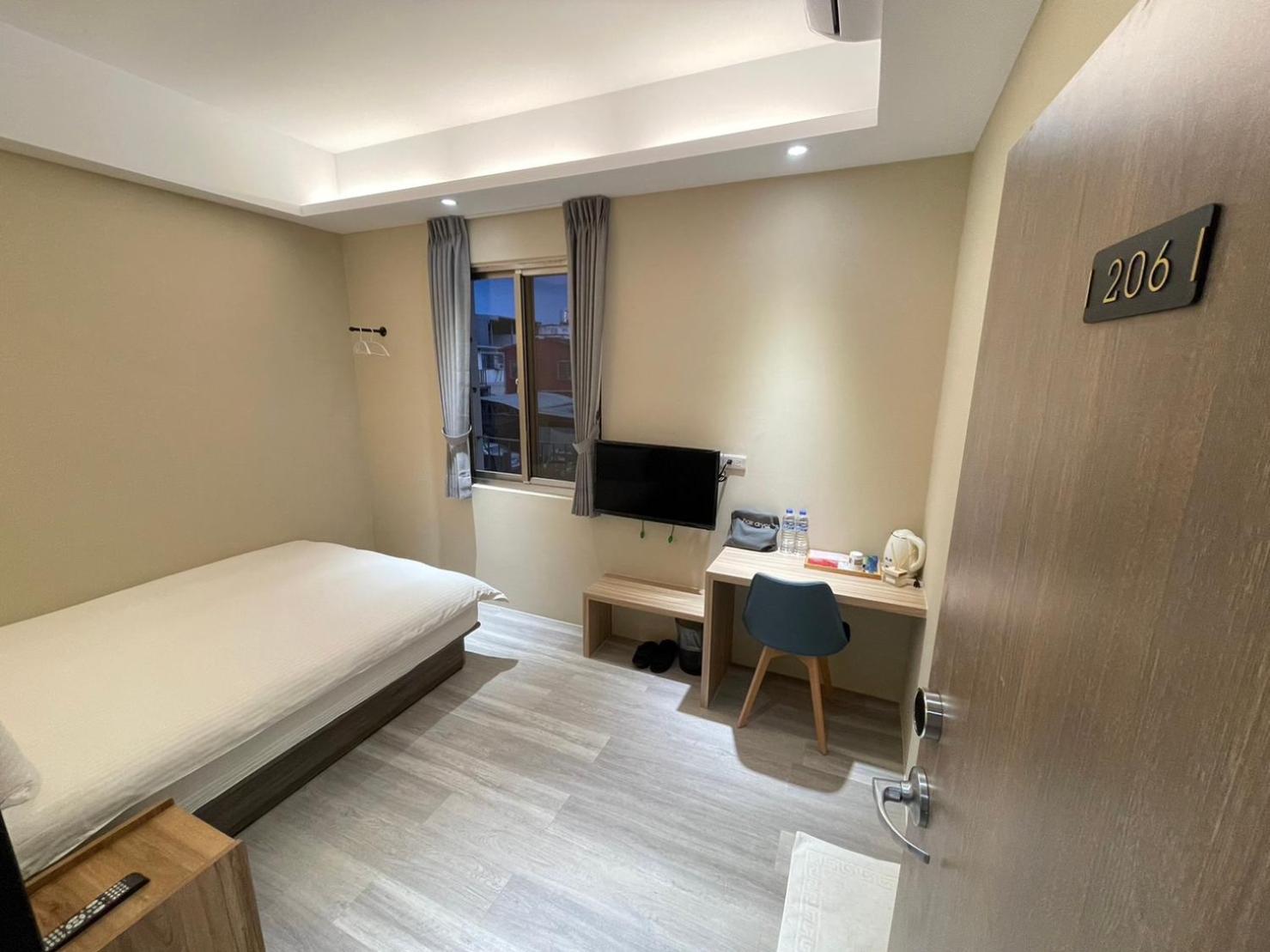 Shuntai Inn Fengshan  Buitenkant foto